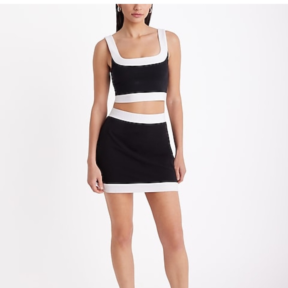 High waisted stretch mini skirt